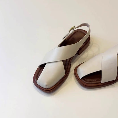 Roman Sandals With Buckle
